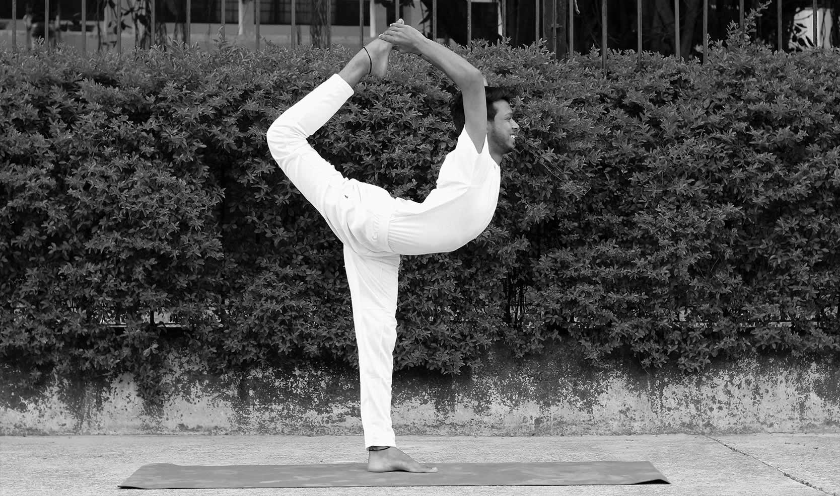 Hatha Vinyasa Yoga Teacher Training International Certification :: Feb –  Synergy Yoga South Beach